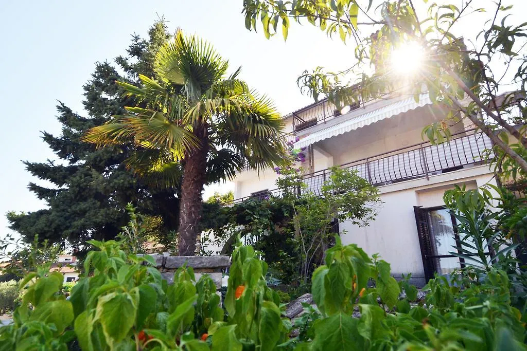 Apartments Maruzin Pula